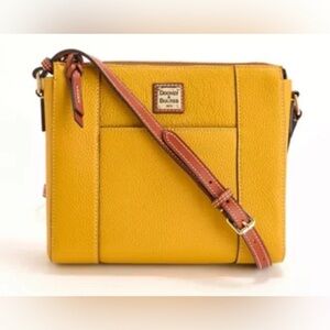 NEW WITH TAGS Dooney & Bourke Pebble Leather Lexington Crossbody